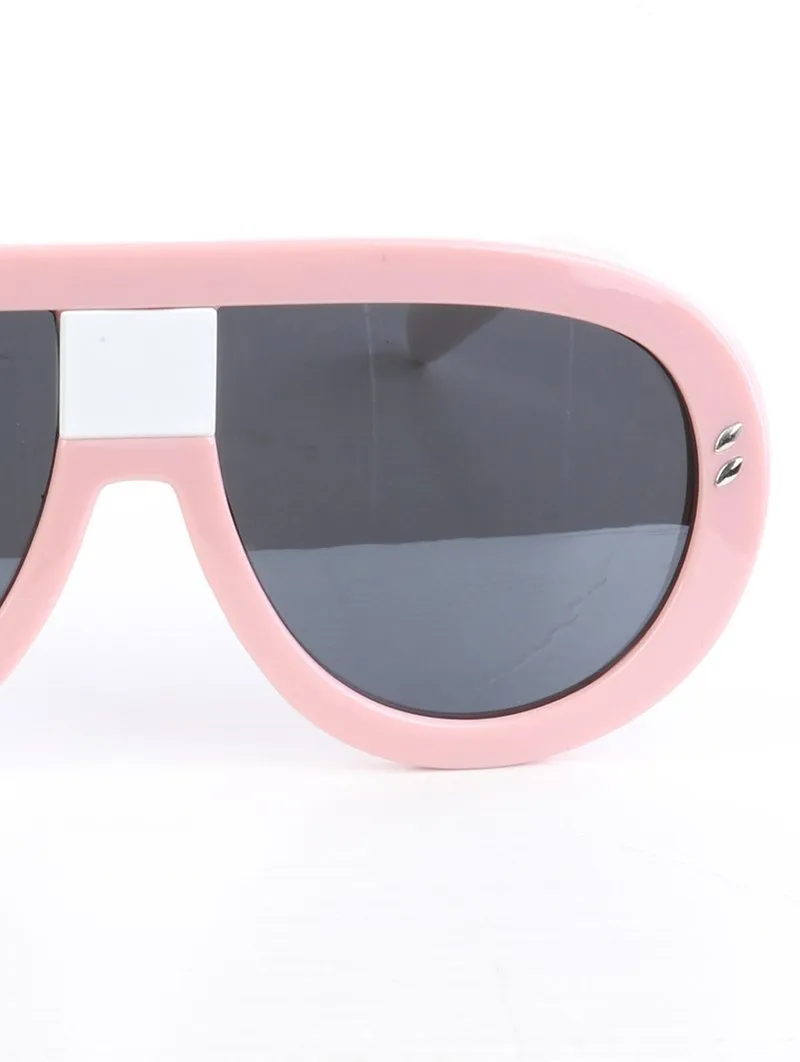 Curved & Chic Aviator Pink Sunglasses